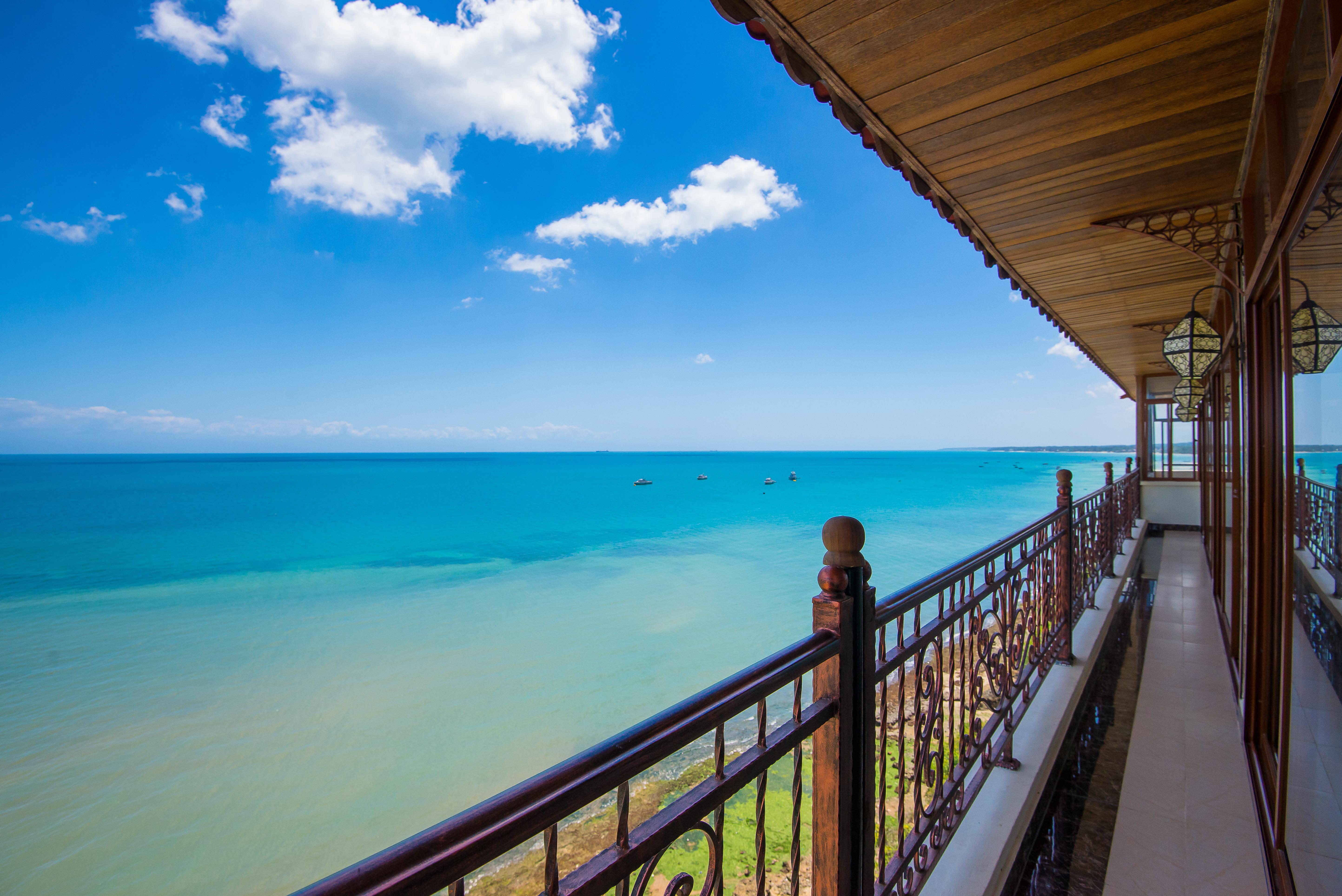 Golden Tulip Zanzibar Resort Exterior photo